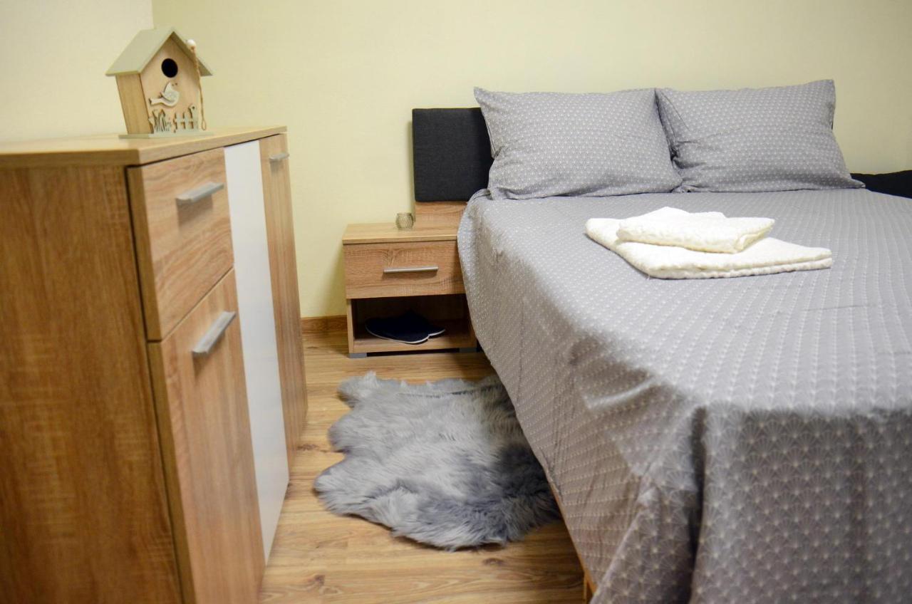 Private Apartment In The City Centre. Oradea Eksteriør bilde